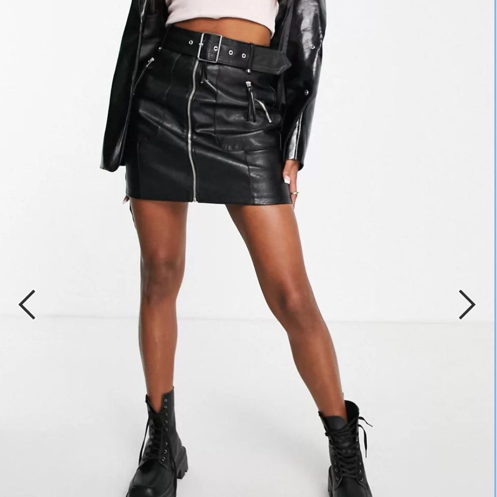 NWT! Topshop TALL Black Faux Leather PU Hardware Mini Skirt